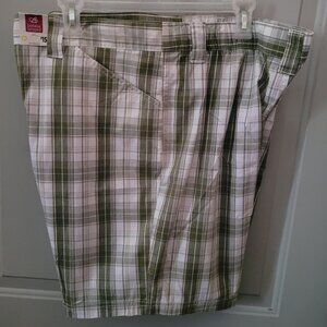 NWT'S Bobbie Brooks ARMY Green & White Plaid Shorts Size 2X